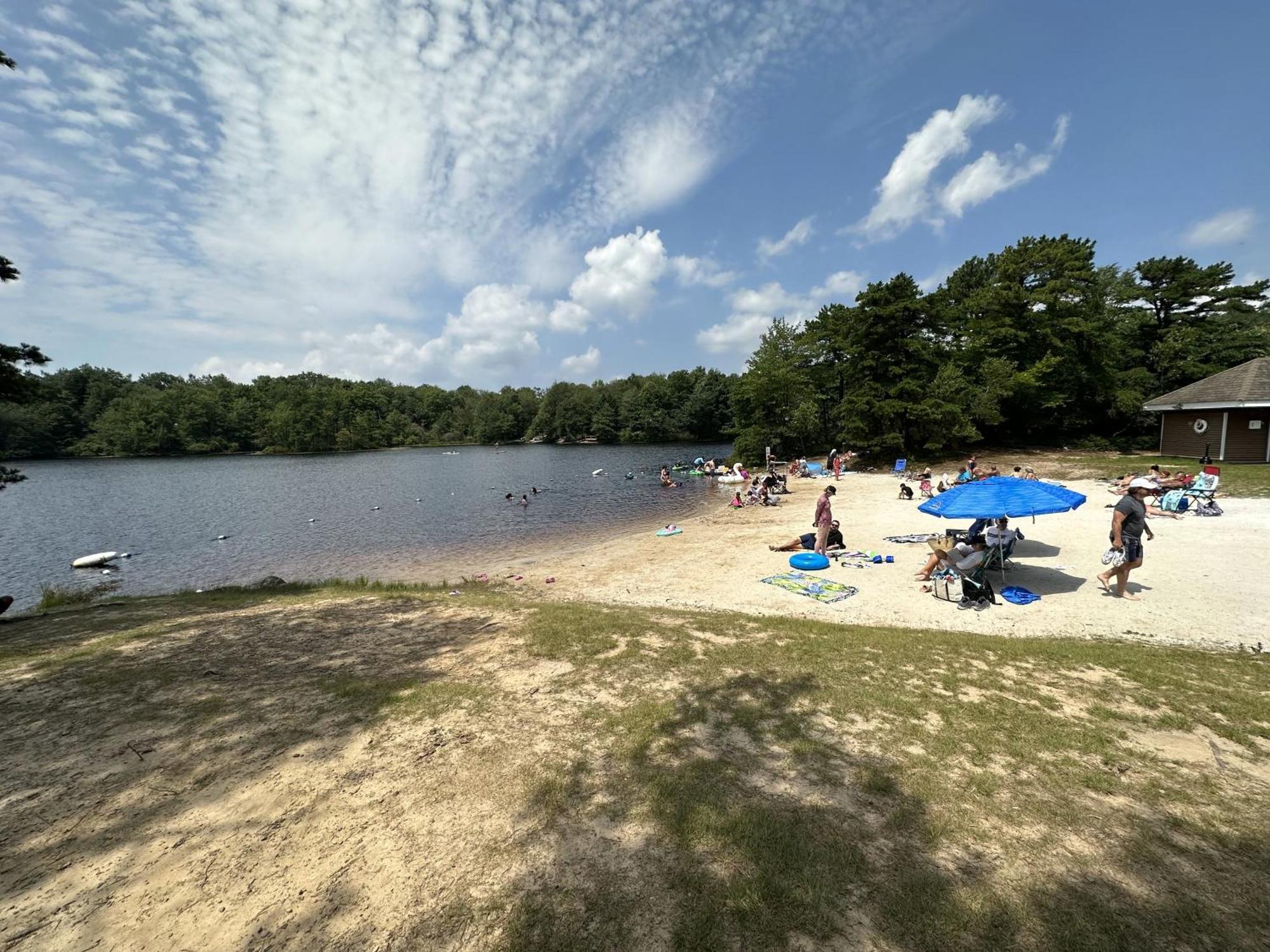 Wow!! Ultimate Pocono Retreat, Hot Tub, Game Room, Deck, Lakes, Skiing, Pools Long Pond Esterno foto