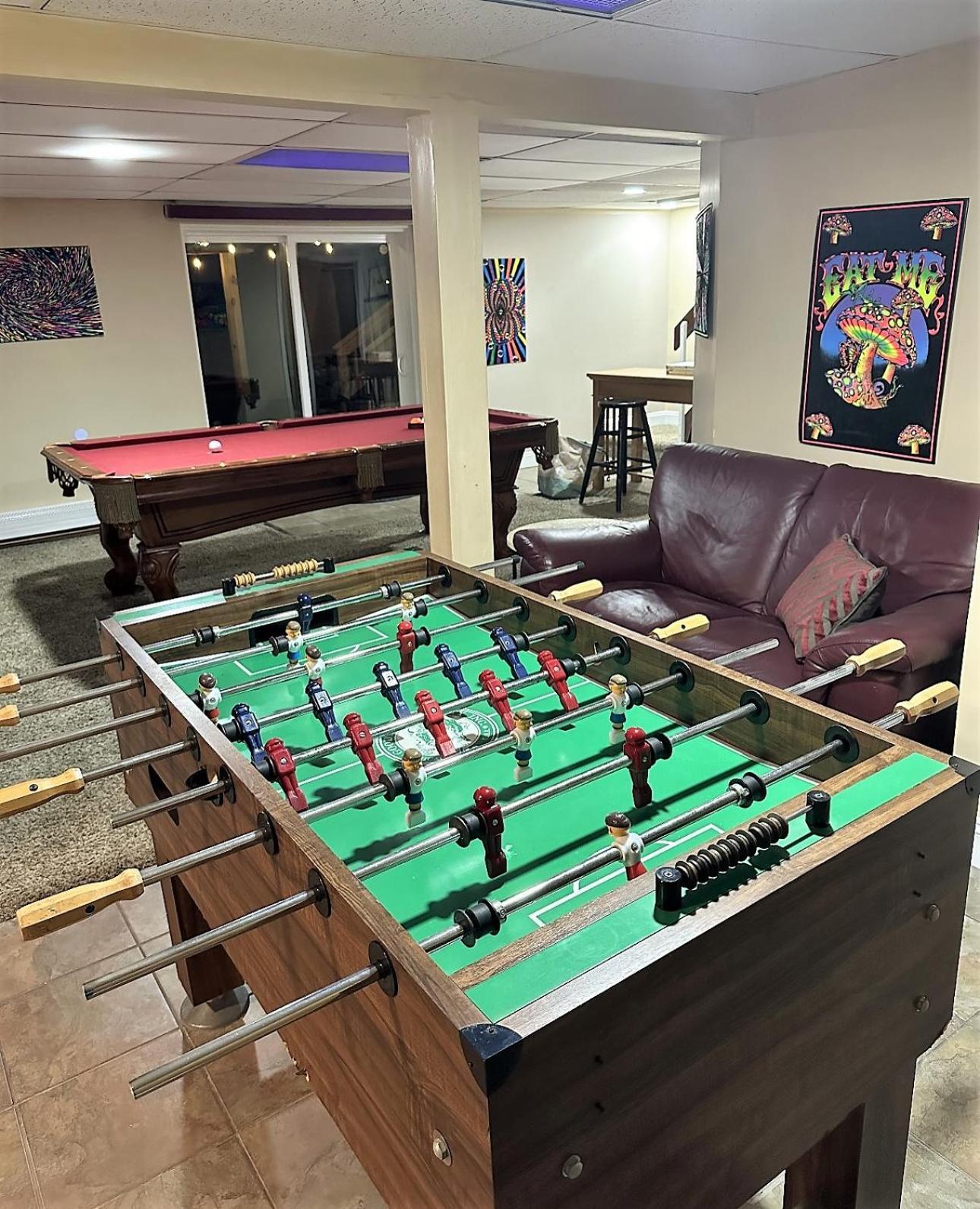 Wow!! Ultimate Pocono Retreat, Hot Tub, Game Room, Deck, Lakes, Skiing, Pools Long Pond Esterno foto